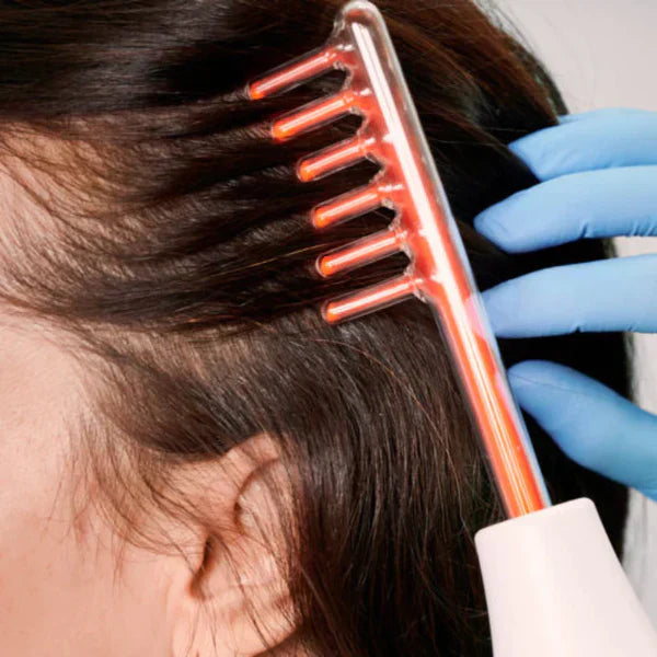 AuraPulse — Destroy Acne Fast and Reveal a Radiant, Head-Turning Glow