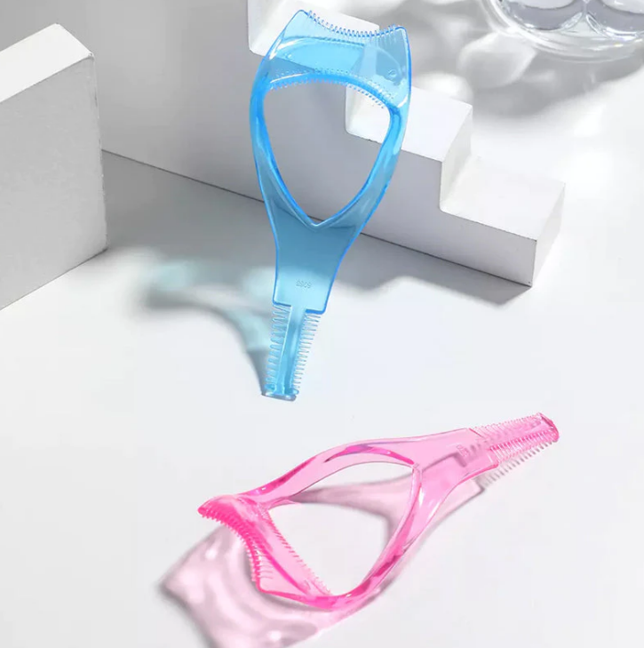 LashCommand Pro — Master Every Lash for Flawless, Smudge-Free Confidence