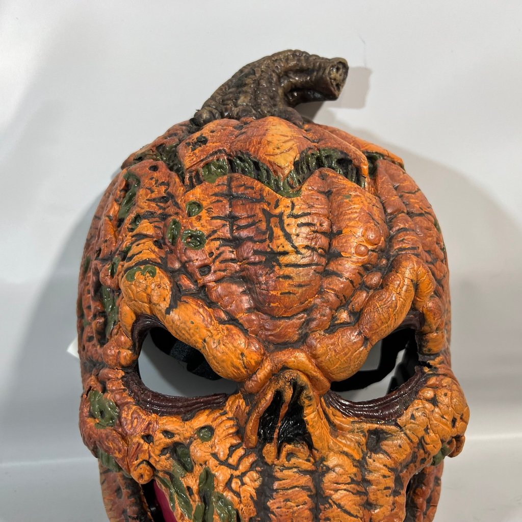 PhantomPumpkin Ani-Motion Mask — Transform Into a Spine-Chilling Legend All Night Long