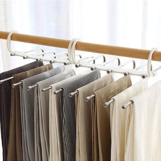 ClosetCommander™ — Command Your Closet and Reclaim Your Space Instantly