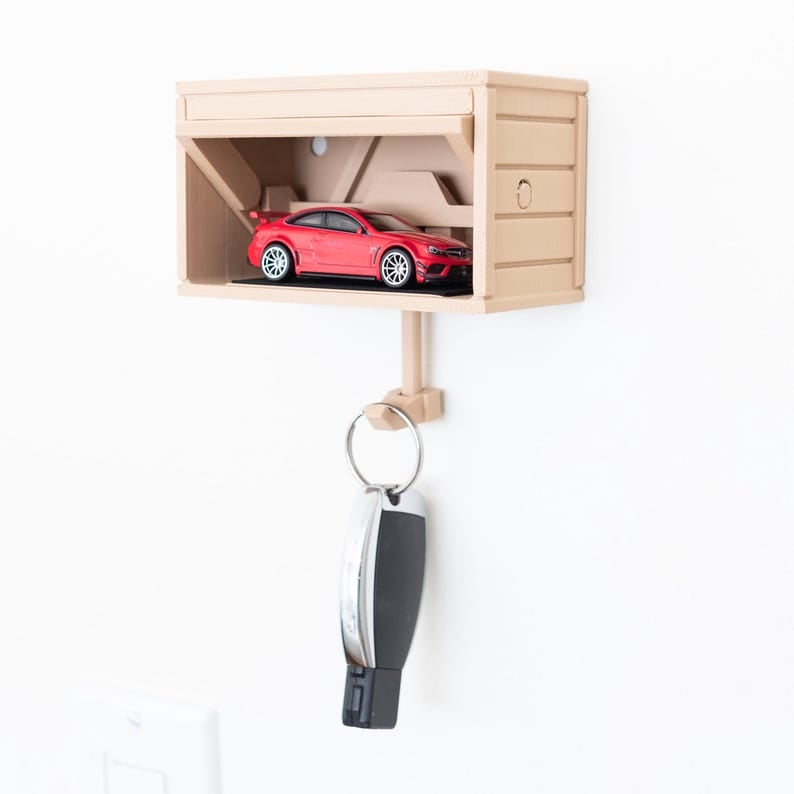 IronGrip™ Wall-Mounted Key Haven — Transform Key Chaos Into Instant Calm and Style