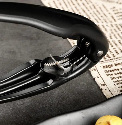 GlidePeel — Effortless Nut Peeling That Saves Your Fingers and Time