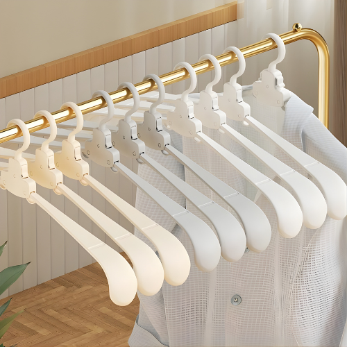 ClaspGuard™ — Keep Every Collar Perfect and Look Sharp Without a Second Thought