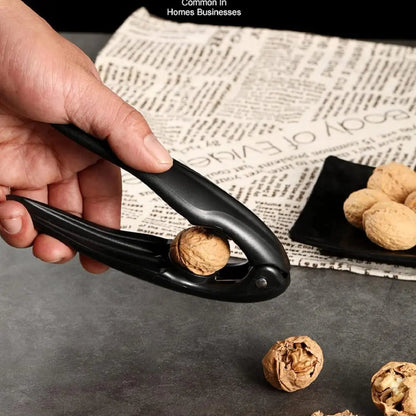 GlidePeel — Effortless Nut Peeling That Saves Your Fingers and Time