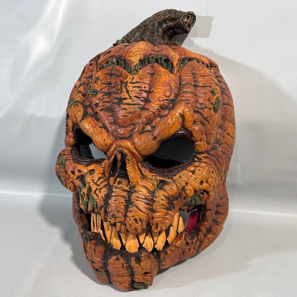 PhantomPumpkin Ani-Motion Mask — Transform Into a Spine-Chilling Legend All Night Long