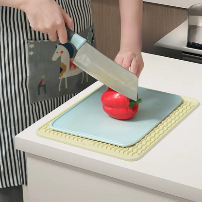 BoldGrip™ Ultimate Kitchen Shield — Lock Down Chaos for a Safe, Spotless Kitchen Every Time