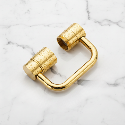 HydroTwist™ — Command Your Sink with Effortless, Splash-Free Precision