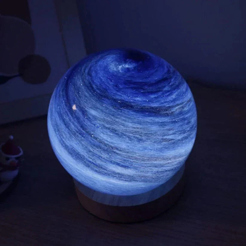 LumaMyst USB Moonlight — Transform Your Space into a Spellbinding Sanctuary of Calm and Romance
